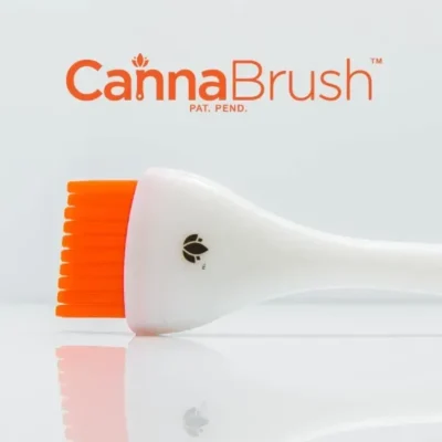 CannaBrush Medium